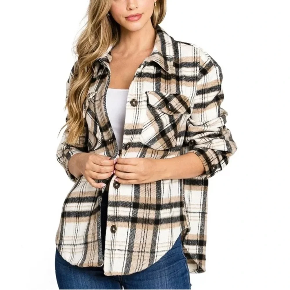 Plaid Shacket Black White Tan Love Tree M - Picture 1 of 6
